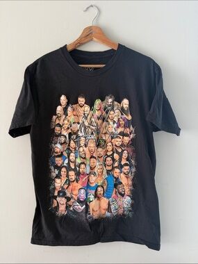 WWE Black Graphic T-Shirt Size M